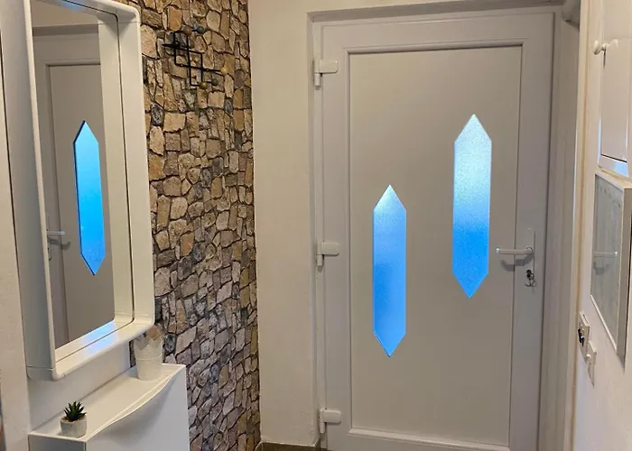 Sparadici Apartment *